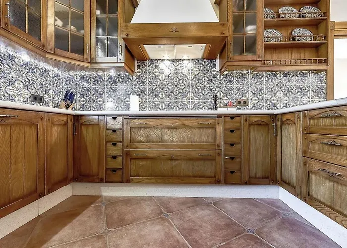 Villa Serenity By The *