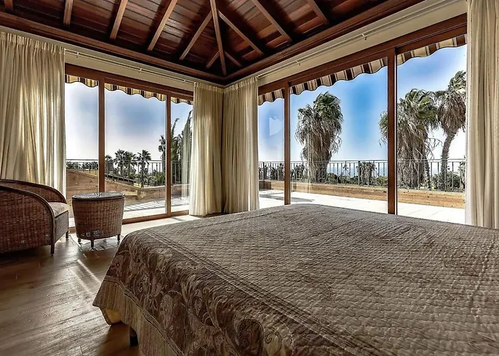 Serenity By The Villa Costa Adeje (Tenerife)